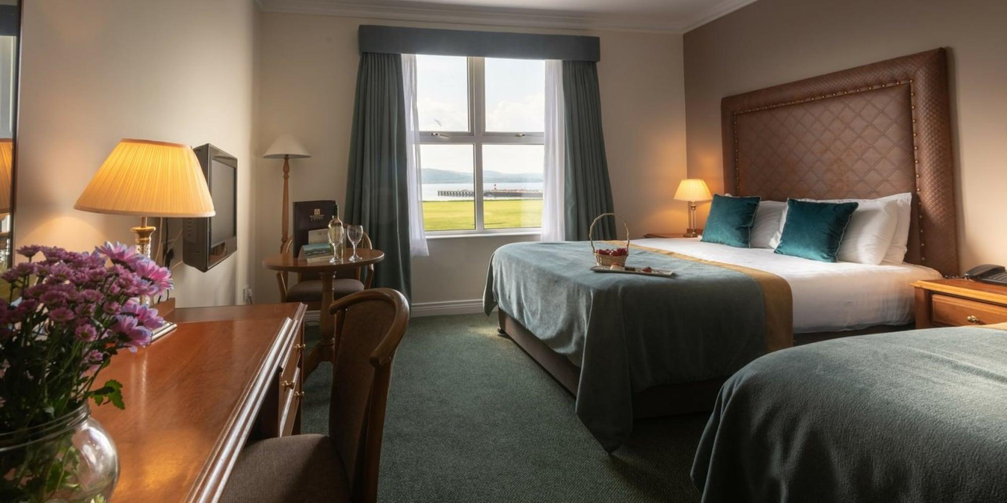 Inishowen Gateway Hotel Buncrana Exterior foto